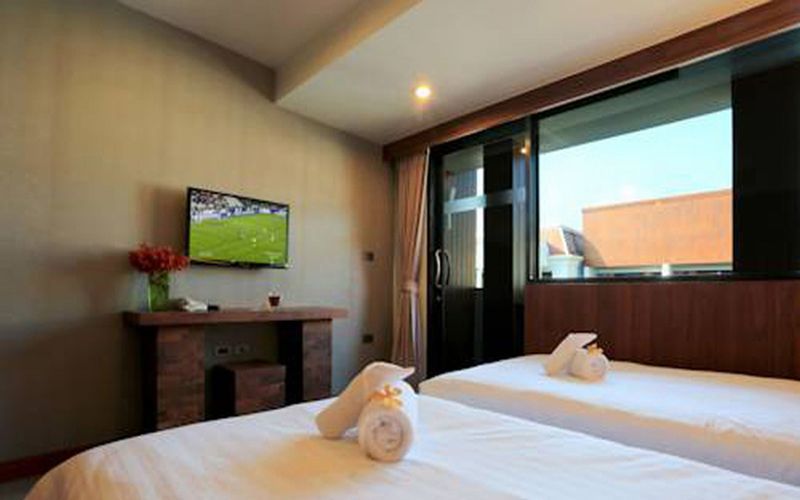 Lap Roi Karon Beachfront By Shanaya Zewnętrze zdjęcie